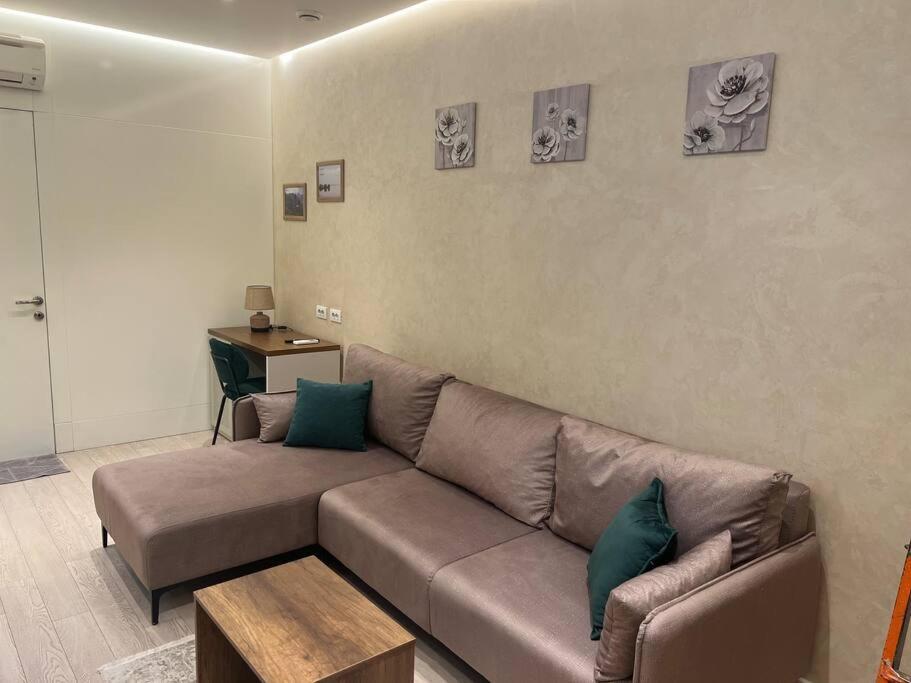 Rentapt Tirana Apartment Luaran gambar